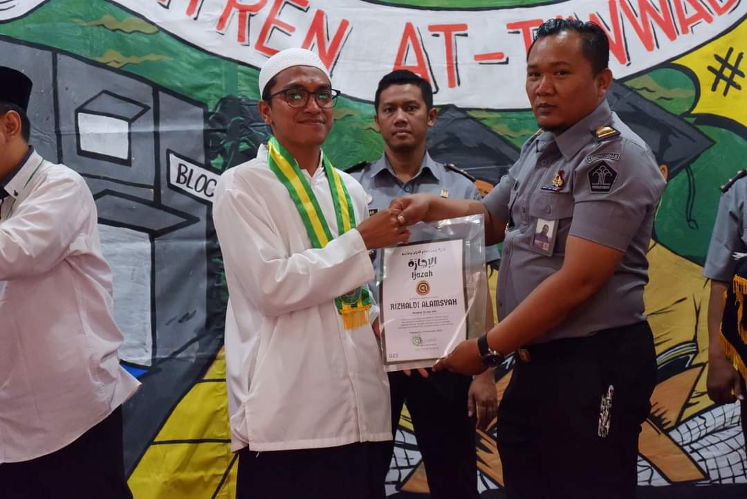 Wisuda Santri Pesantren At Tawwabin Momentum Penuh Makna Di Lapas