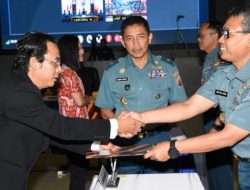 Penandatanganan Kontrak Bersama Koarmada I,  Kolinlamil,  Lantamal III di Koarmada I