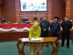 Rapat Paripurna, Persetujuan Lima Raperda dan Rancangan Peraturan DPRD