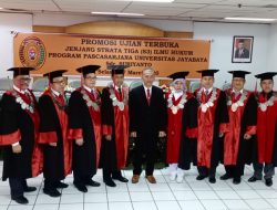 Jalani Sidang Promosi Terbuka S3 di Universitas Jayabaya , Ketum PWRI Suriyanto PD, SH, MH, Mkn Lulus Cumlaude