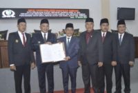 Rapat Paripurna DPRD, Diantaranya Pemberitahuan Berakhirnya  Tugas Bupati Dan Wabup Sampang