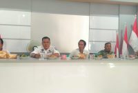 Ipung Hartasim Kades Karyamakmur Bersama Steakholder Pemdes Gelar Rapat Konsolidasi Bersama Bahas Perluasan Tempat Pemakaman Umum.
