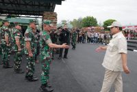 Tiba di Timika, Prabowo Akan Resmikan RS TNI di Papua