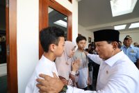 Takziah ke Rumah Duka, Menhan Prabowo Siap Bantu Keluarga Korban Jatuhnya Pesawat Super Tucano TNI AU