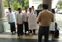 Sangat Miris..,WNI Dipidanakan WNA di Indonesia ,Ganjar Bantu Tapi Gagal ,Jokowi Teka –Teki..!!