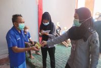 JAGA DAYA TAHAN TUBUH WBP, TIM KESEHATAN RUTAN BANGIL BAGIKAN VITAMIN