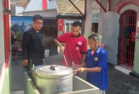 HARMONI DIBALIK PINTU BESI, PEMBAGIAN MAKANAN RUTIN DORONG KESEJAHTERAAN WARGA BINAAN RUTAN BANGIL