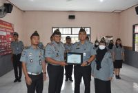 APRESIASI KINERJA PEGAWAI, RUTAN BANGIL BERIKAN REWARDS PEGAWAI TELADAN