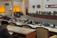 Rapat Paripurna DPRD Sampang, Tentang Nota Penjelasan Terhadap Raperda Inisiatif Dan Eksekutif