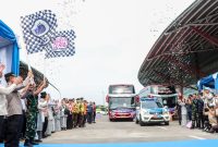 Lepas Mudik Gratis di Terbus Pulogebang, Kapolrestro Jaktim Dampingi Kementrian Perhubungan RI