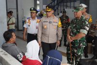 Cek Pos Kamling Dan Keliling Pemukiman Warga Cikarang Utara, Kapolres Metro Bekasi Himbau Mudik Tenang Rumah Aman