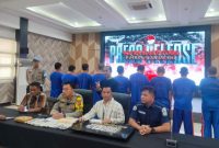 Polres Karawang Gagalkan Jaringan Narkoba: Puluhan Tersangka Diamankan