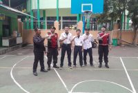 Samapta Polsek Matraman Lakukan Mitigasi Tawuran Dengan Menjadikan Polri Sebagai Sahabat di Sekolah