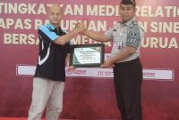 Institusi Pelayanan Terinovatif 2024, Lapas Pasuruan Terima Piagam Penghargaan dari AJPB (Aliansi Jurnalis Pasuruan Bersatu)