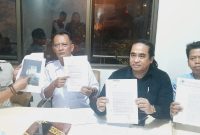 Tim Advokasi Acep-Gina Ultimatum Pemda Karawang, Billboard Haji Aep Harus Segera Dicopot!