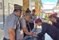 Kepala Keamanan Lapas Pasuruan Gelar Apel Siang dan Razia HP Anggota Jaga untuk Cegah Judi Online