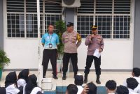 Cegah Kenakalan Remaja, Wakapolsek Ciledug Berikan Penyuluhan di SMK PGRI 11 Ciledug