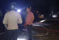 Sigap Atasi Kebakaran, Polsek Sebulu Bantu Padamkan Api di Dusun Antai
