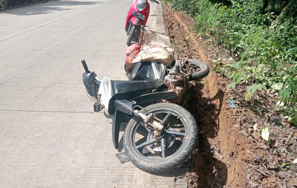 Polsek Sebulu dan Satlantas Polres Kukar Tangani Kecelakaan Maut Akibat Rem Blong di Jalan Argosari