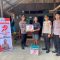 Polsek Tenggarong Seberang Salurkan Bantuan Sosial ke Warga Kurang Mampu Sambut Hari Bhayangkara ke-79
