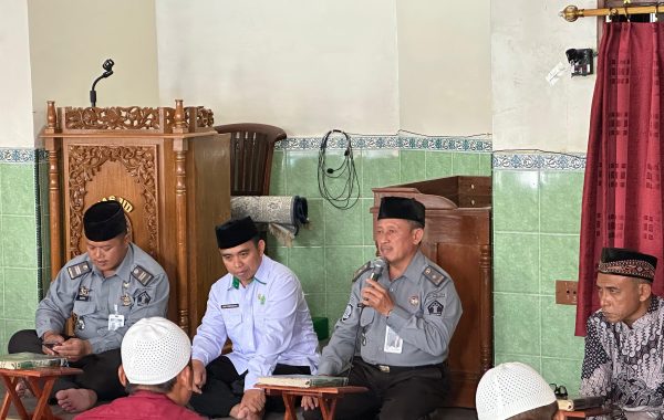 Santri Pondok Pesantren Sareh Semeleh Perdalam Keimanan Melalui Kegiatan One Day One Juz