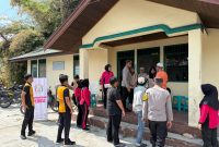 Polsek Sangasanga Salurkan Bantuan untuk Korban Kebakaran, Wujud Kepedulian Polri kepada Warga