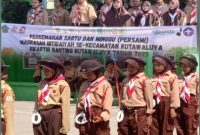 Dengan Semangat Kemerdekaan dan Pramuka, Madrasah se-Kutawaluya Gelar Persami Meriah