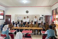 Polsek Kota Bangun Kawal Pembagian Makanan Bergizi di SMPN 1, Dukung Gizi Seimbang untuk Pelajar