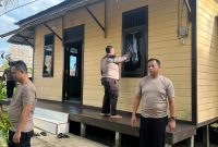 Meneladani Rasulullah, Polsek Kembang Janggut Gelar Bakti Sosial di Langgar Al-Karim