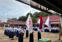 Wujud Dukungan Polsek Sebulu untuk Generasi Muda, Hadiri Pelantikan OSIS dan PMR