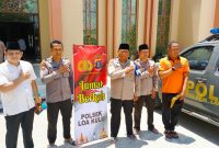Berbagi dan Peduli, Polsek Loa Kulu Gelar Program Jum’at Berkah