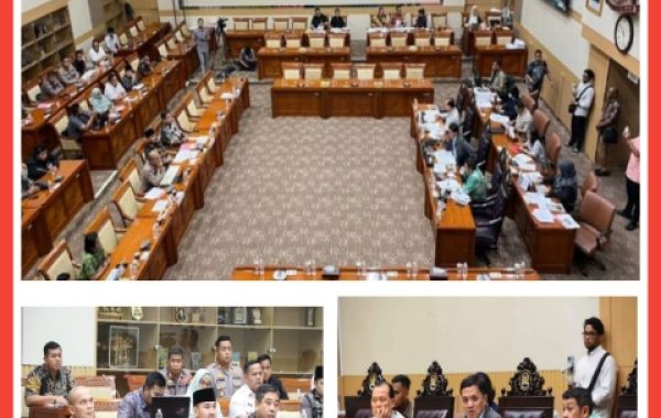 Hasil RDP & RDPU Pemkab Bekasi Dan Komisi ll DPR R.I Sepakati Solusi Penataan Mushola Di Perumahan Vasana Harapan Indah