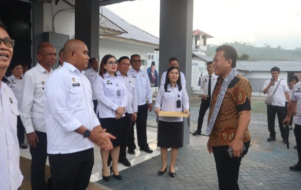 PERKUAT TUGAS DAN FUNGSI, LAPAS BITUNG TERIMA KUNJUNGAN DIREKTUR PELAYANAN TAHANAN