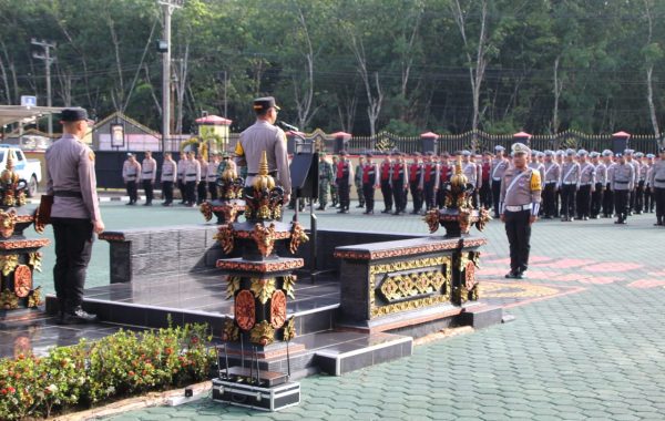 Apel Gelar Pasukan Operasi Zebra Musi 2025, Kapolres OKU Timur Tegaskan Penindakan Humanis dan Edukatif