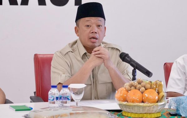 Menteri Nusron Ajak Pegawai Berkomitmen Bersama Tingkatkan Layanan Pertanahan